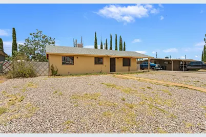 109 E Freihage Drive, Sierra Vista, AZ 85635 - Photo 1