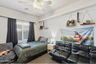 11713 W Daley Lane, Sun City, AZ 85373 - Photo 17