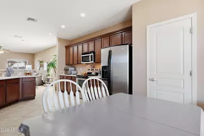 11713 W Daley Lane, Sun City, AZ 85373 - Photo 11