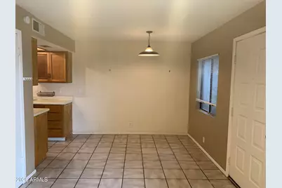 286 W Palomino Drive #115, Chandler, AZ 85225 - Photo 3