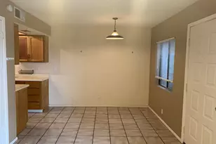 286 W Palomino Dr, Chandler, AZ 85225 - Photo 3