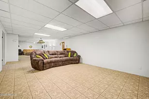 2324 W Sunrise Dr, Phoenix, AZ 85041 - Photo 47