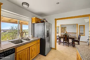 2324 W Sunrise Dr, Phoenix, AZ 85041 - Photo 33