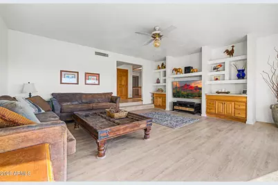 2324 W Sunrise Drive, Phoenix, AZ 85041 - Photo 23