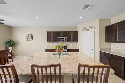 30590 W Whitton Avenue, Buckeye, AZ 85396 - Photo 11