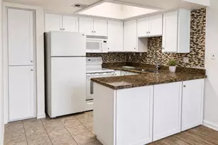 21622 N 23rd Ave, Phoenix, AZ 85027 - Photo 3