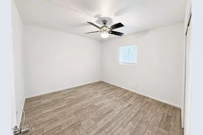 21622 N 23rd Avenue #B204, Phoenix, AZ 85027 - Photo 9