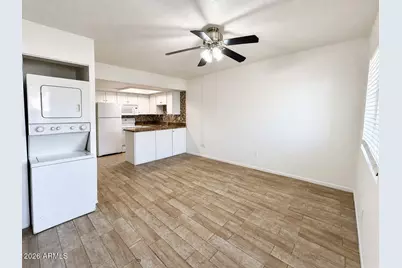21622 N 23rd Avenue #B204, Phoenix, AZ 85027 - Photo 7