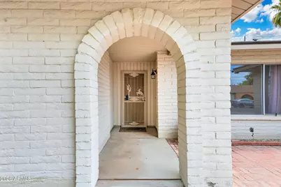 213 E McNair Drive, Tempe, AZ 85283 - Photo 5