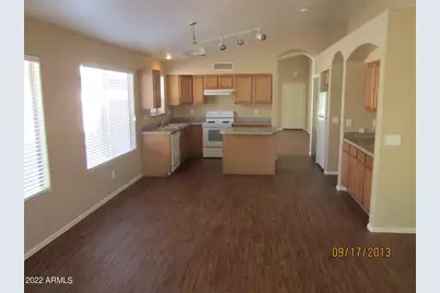 2444 W Blue Sky Drive, Phoenix, AZ 85085 - Photo 5