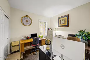 16429 W Peppertree Ct, Surprise, AZ 85387 - Photo 23