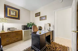 16429 W Peppertree Ct, Surprise, AZ 85387 - Photo 25