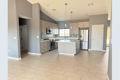 37117 W Raymond Street, Tonopah, AZ 85354 - Photo 13