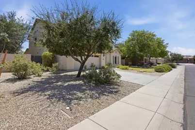 18619 W Oregon Avenue, Litchfield Park, AZ 85340 - Photo 3