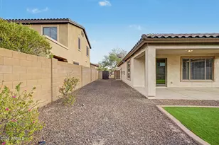 13156 W Chaparosa Way, Peoria, AZ 85383 - Photo 69