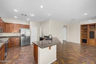 13156 W Chaparosa Way, Peoria, AZ 85383 - Photo 31