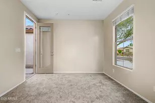 13156 W Chaparosa Way, Peoria, AZ 85383 - Photo 9
