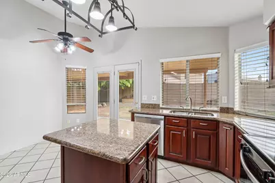 8834 W Jennifer Rose Court, Peoria, AZ 85345 - Photo 5
