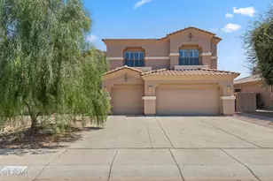 2089 S Sailors Way, Gilbert, AZ 85295 - Photo 1