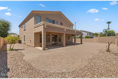 2089 S Sailors Way, Gilbert, AZ 85295 - Photo 9