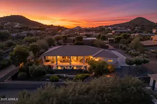 14 W Summerset Dr, Phoenix, AZ 85085 - Photo 3