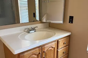 10407 N 11th Pl, Phoenix, AZ 85020 - Photo 7