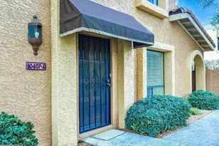 10407 N 11th Pl, Phoenix, AZ 85020 - Photo 1
