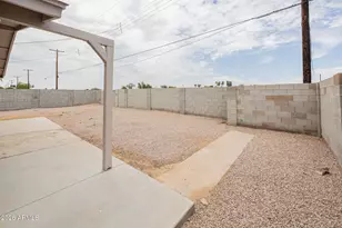 2062 E Nancy Ln, Phoenix, AZ 85042 - Photo 29