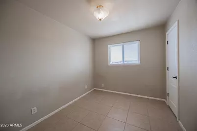 2062 E Nancy Lane, Phoenix, AZ 85042 - Photo 19