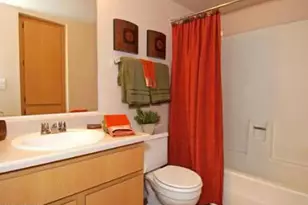8344 N 67th Ave, Glendale, AZ 85302 - Photo 5