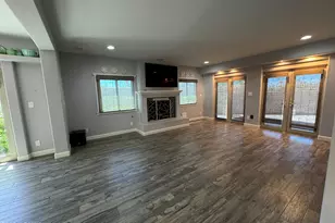 8100 E Camelback Rd, Scottsdale, AZ 85251 - Photo 15