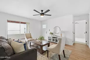 10610 S 48th St, Phoenix, AZ 85044 - Photo 5