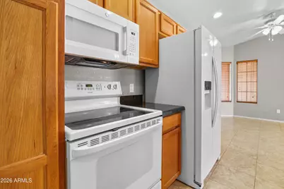 8390 W Coronado Drive, Arizona City, AZ 85123 - Photo 9