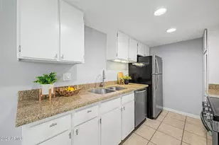 6016 W Townley Ave, Glendale, AZ 85302 - Photo 9