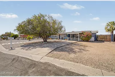 930 E Desert Avenue, Apache Junction, AZ 85119 - Photo 3