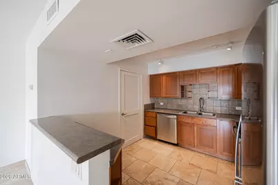 6502 N Central Avenue #C103, Phoenix, AZ 85012 - Photo 11