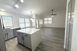 7939 W Kimberly Way, Glendale, AZ 85308 - Photo 9