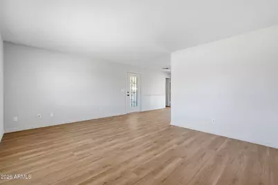1301 E 29th Avenue, Apache Junction, AZ 85119 - Photo 5
