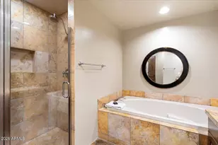9220 E Whitethorn Cir, Scottsdale, AZ 85266 - Photo 17