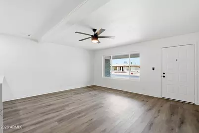 4039 E Catalina Circle, Mesa, AZ 85206 - Photo 5