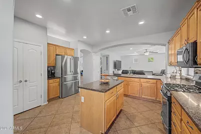 4062 S Wayne Place, Chandler, AZ 85249 - Photo 3