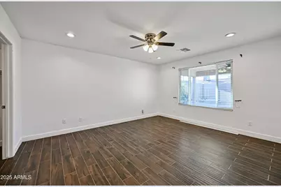 2914 E Michelle Drive, Phoenix, AZ 85032 - Photo 11