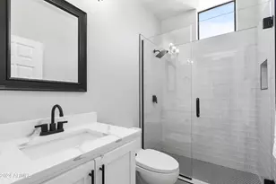 8270 N Hayden Rd, Scottsdale, AZ 85258 - Photo 19