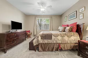 272 E Glacier Dr, Chandler, AZ 85249 - Photo 21