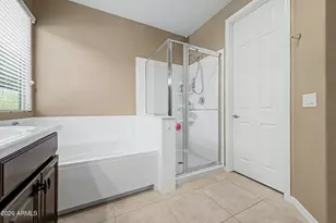 272 E Glacier Dr, Chandler, AZ 85249 - Photo 23