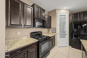272 E Glacier Dr, Chandler, AZ 85249 - Photo 15