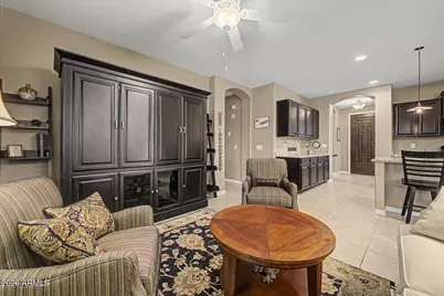 272 E Glacier Drive, Chandler, AZ 85249 - Photo 9