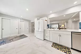 5921 S Alder Dr, Tempe, AZ 85283 - Photo 15