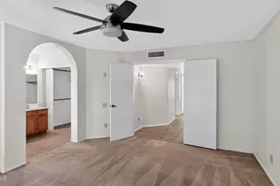 4900 W Earhart Way, Chandler, AZ 85226 - Photo 9