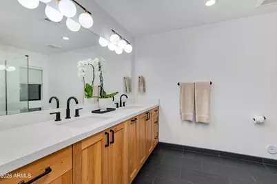 4332 N 39th Street, Phoenix, AZ 85018 - Photo 15